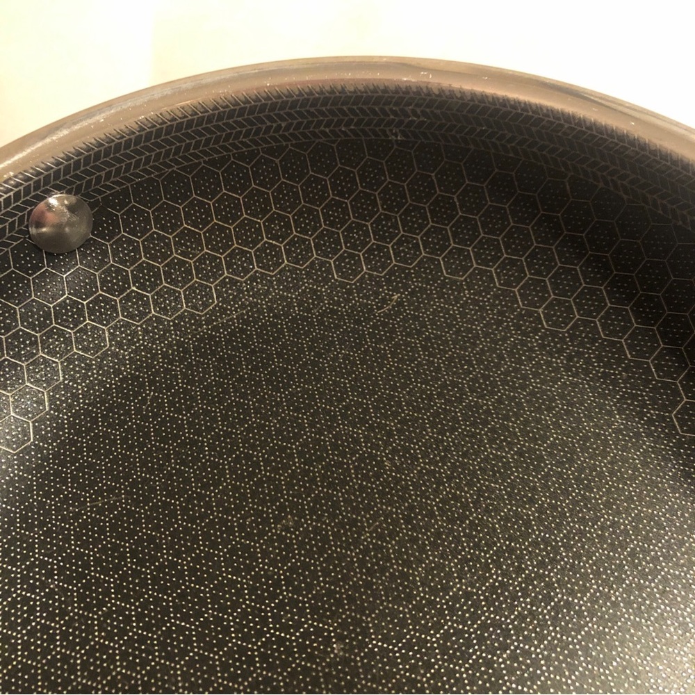 HexClad 8 Inch Hybrid Stainless Steel Non-Stick Frying Pan with Lid - Picture 3 of 16